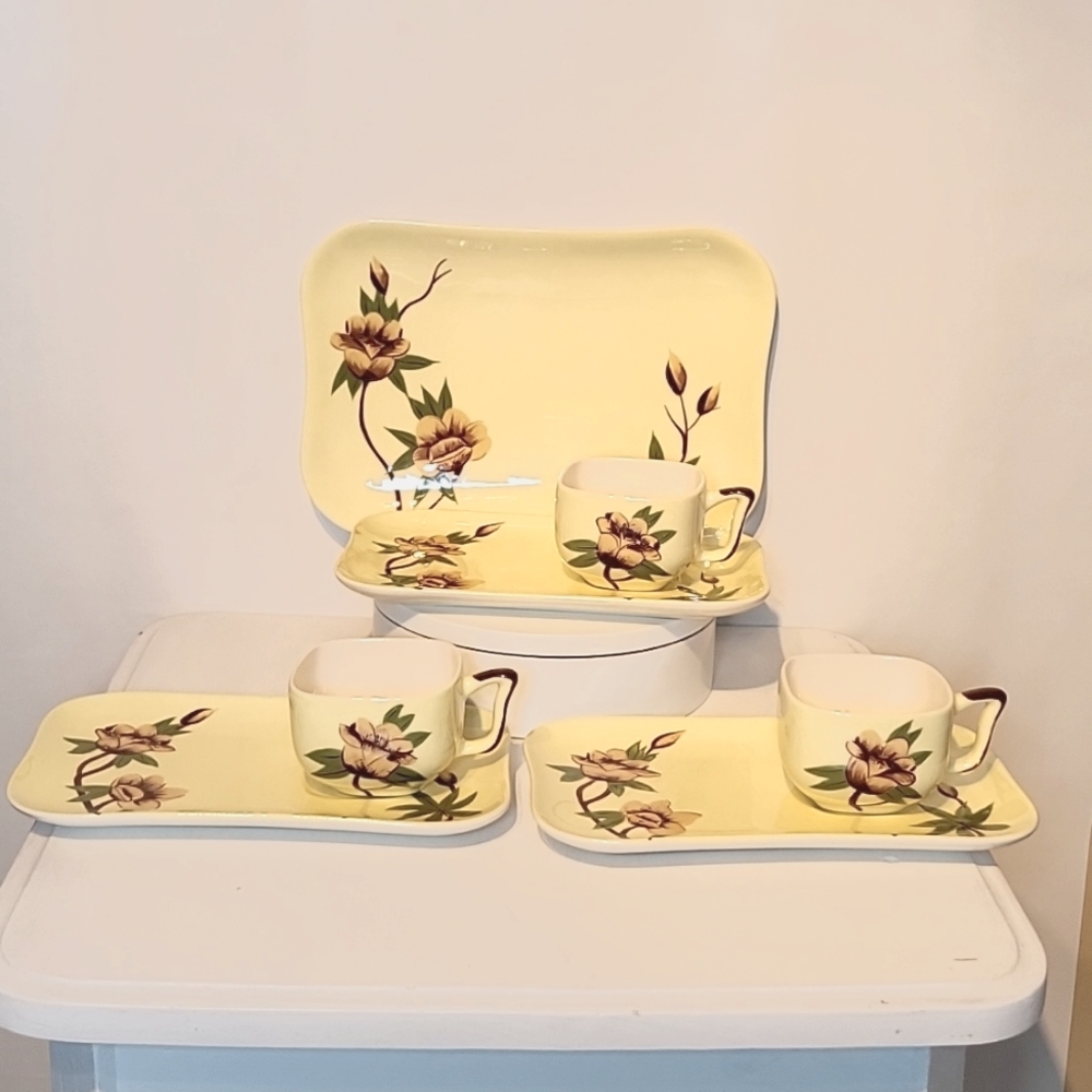 Weil Ware Rose Breakfast Tea Cups And Tray Set